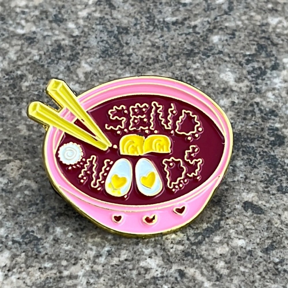 Ramon Noodle Lover brooch‎ lapel pin backpack pin hat pin